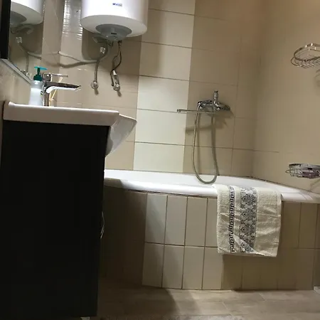 Vip Maganszallas Vila *