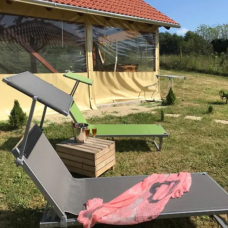 Vila Vip Maganszallas