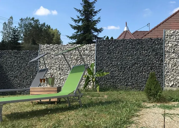 Vip Maganszallas Csapi